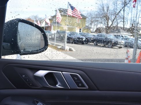 Used 2025 BMW X7 xDrive40i image 22