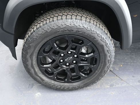 New 2026 Chevrolet Colorado Trail Boss AWD/4WD image 17