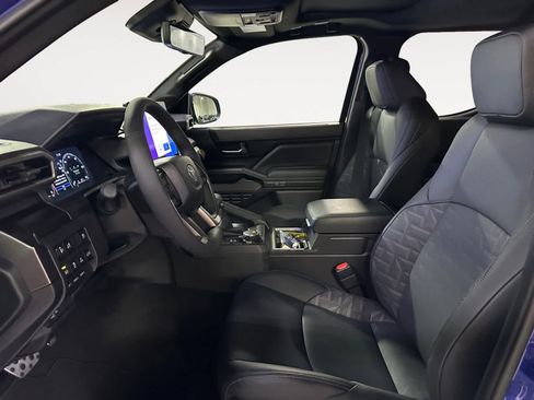 New 2025 Toyota Tacoma TRD Sport AWD/4WD image 11