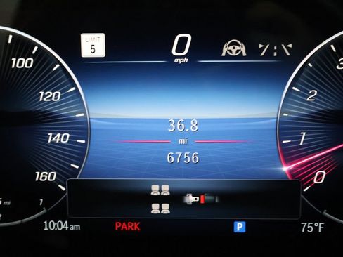 Used 2025 Mercedes-Benz GLS 450 4MATIC image 18