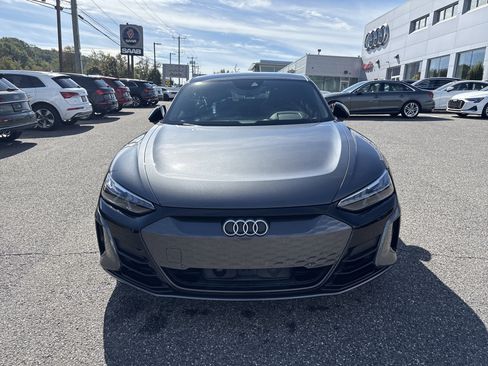 Certified 2023 Audi e-tron GT Premium Plus image 2