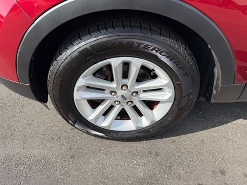 Used 2013 Ford Explorer XLT FWD image 15