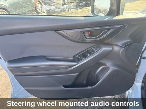 Used 2018 Subaru Crosstrek 2.0i Premium w/ Moonroof Package image 12