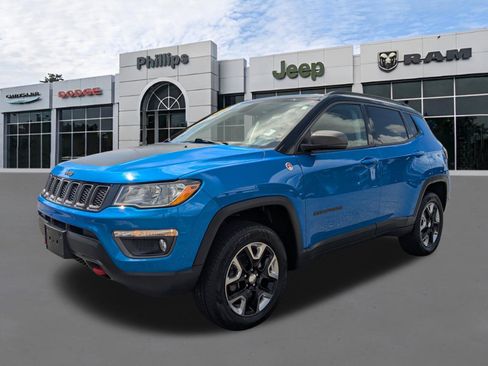 Used 2018 Jeep Compass Trailhawk w/ Leather Interior Group AWD/4WD image 7