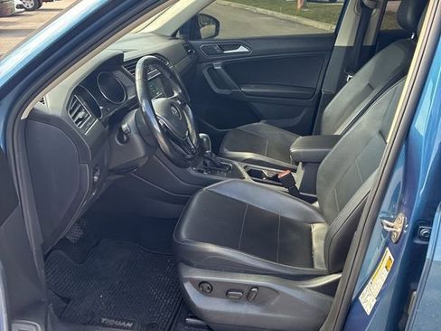 Used 2018 Volkswagen Tiguan SEL image 5