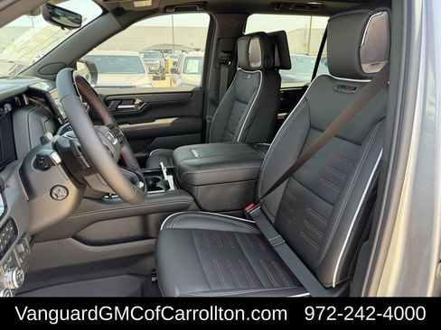 New 2026 GMC Yukon AT4 Ultimate w/ LPO, Floor Liner Package AWD/4WD image 22