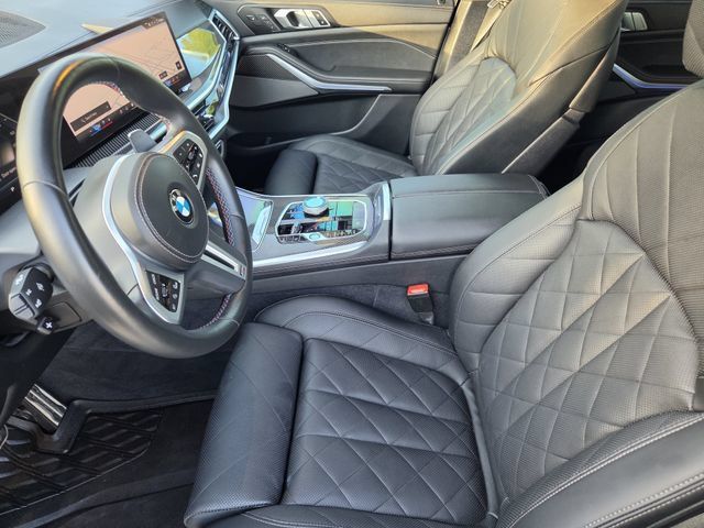 Used 2025 BMW X5 M60i AWD/4WD image 12