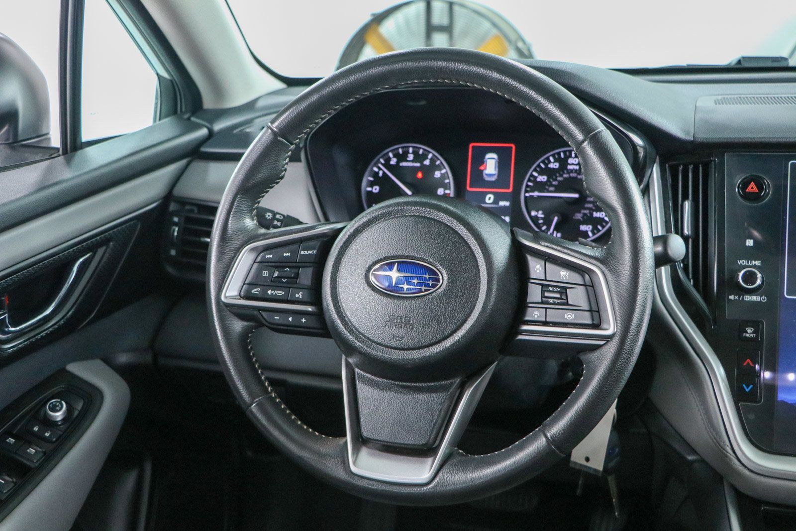 Used 2024 Subaru Outback Premium AWD/4WD image 12