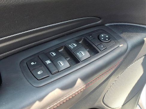 Certified 2024 Dodge Durango GT RWD image 18
