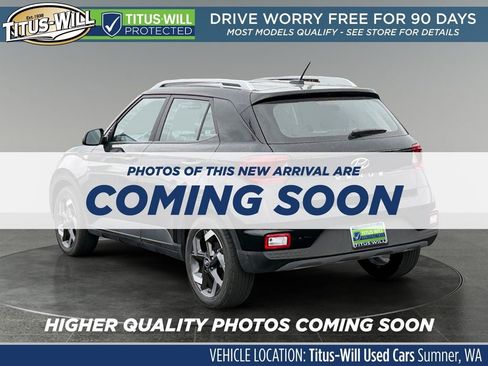 Used 2025 Hyundai Venue SEL FWD image 3
