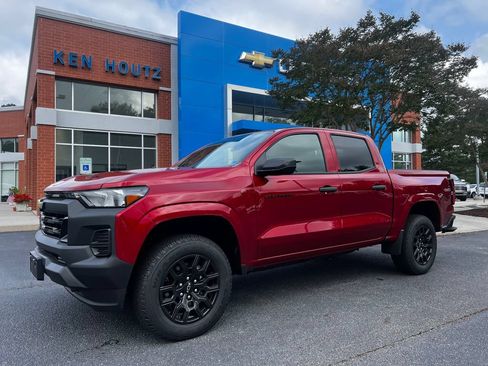 New 2026 Chevrolet Colorado W/T w/ WT Custom Package AWD/4WD image 1