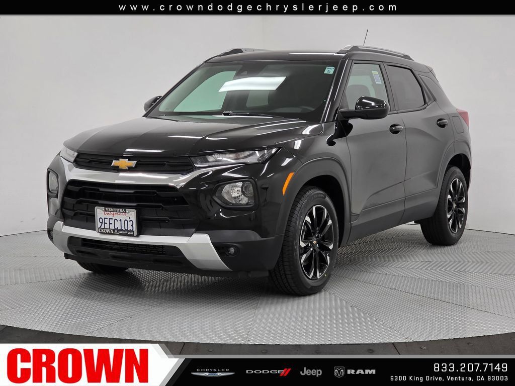 Used 2023 Chevrolet TrailBlazer LT FWD image 3