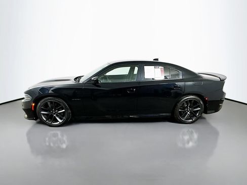 Used 2022 Dodge Charger R/T w/ Plus Group RWD image 5