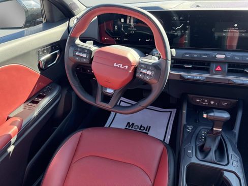 New 2025 Kia K4 GT-Line w/ GT-Line Premium Package image 12