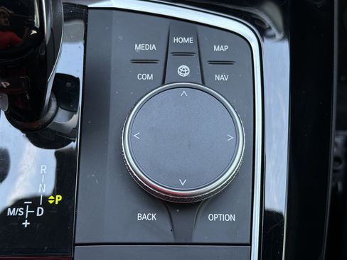 Used 2024 BMW X3 sDrive30i w/ Premium Package RWD image 8