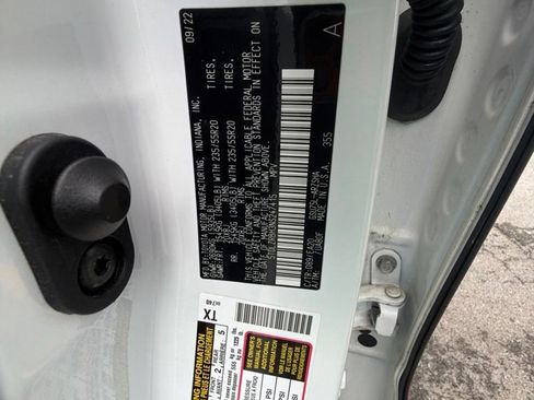 Used 2022 Toyota Highlander XSE AWD/4WD image 54