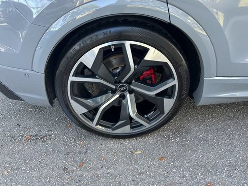 Used 2024 Audi RS Q8 AWD/4WD image 21