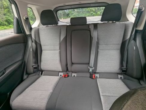 Used 2021 Nissan Rogue SV AWD/4WD image 21