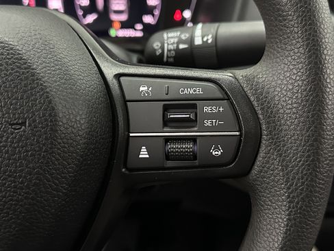Used 2025 Honda Accord LX image 19