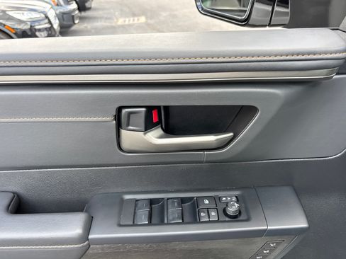 Used 2026 Toyota Sequoia Capstone AWD/4WD image 12
