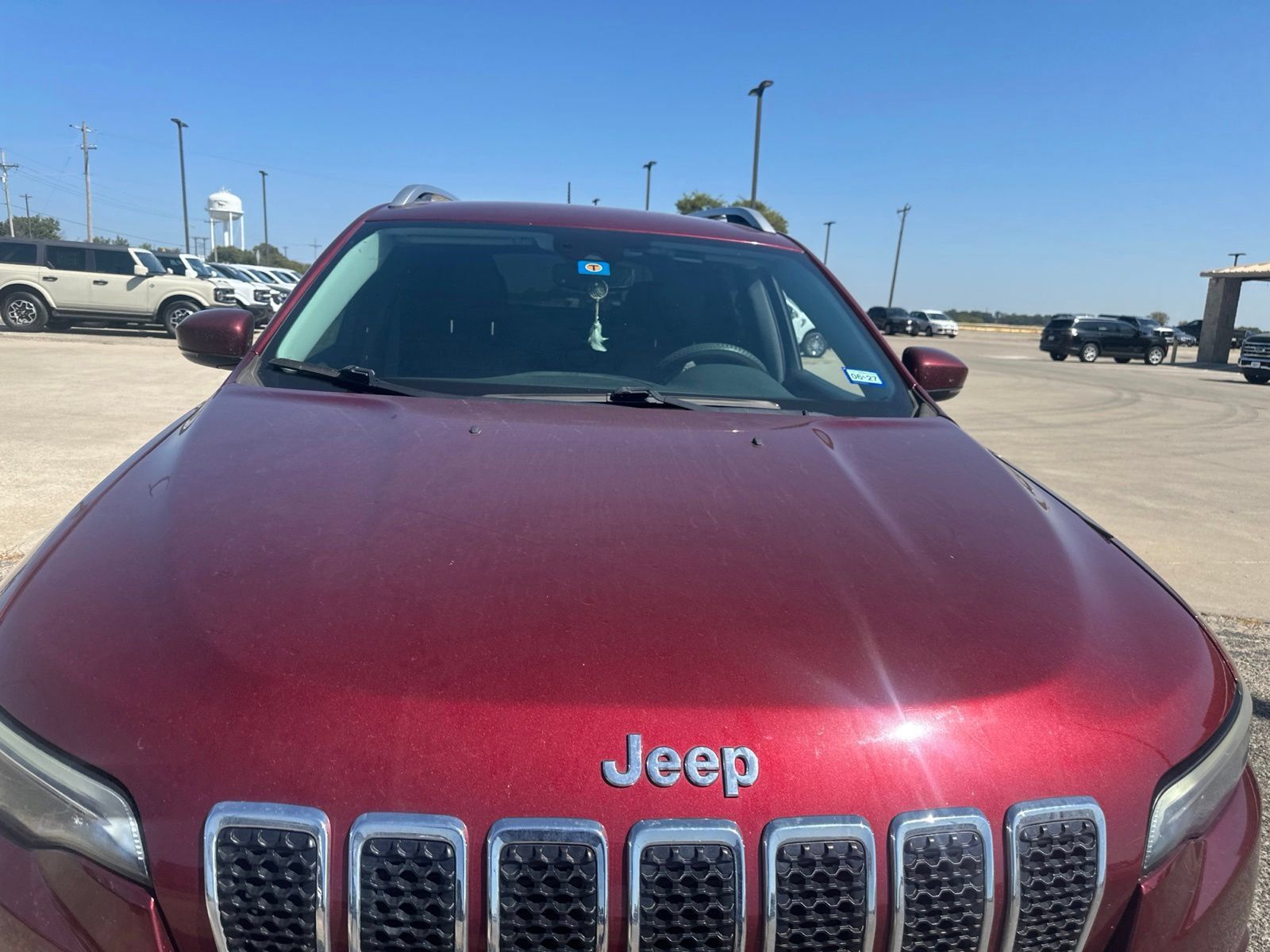 Used 2019 Jeep Cherokee Limited w/ Technology Group FWD image 6