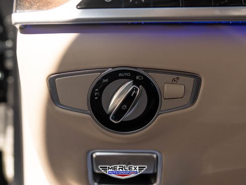 Used 2018 Mercedes-Benz S 560 S 560 4MATIC image 41