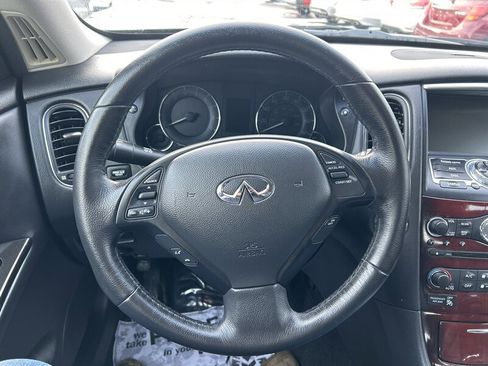 Used 2017 INFINITI QX50 Journey w/ Premium Package image 14