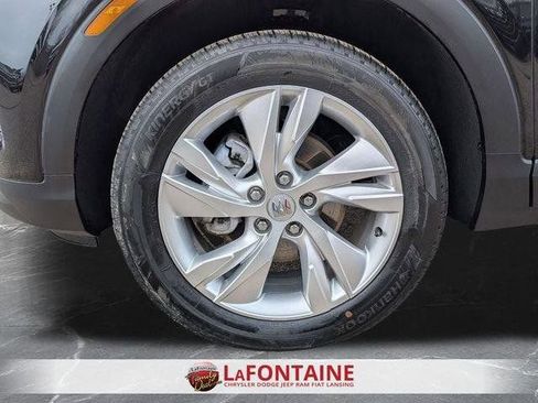 Used 2025 Buick Encore GX Preferred AWD/4WD image 32
