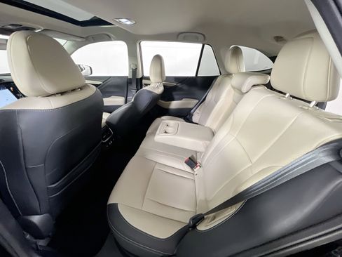 Used 2023 Subaru Outback Limited XT image 25