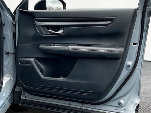 Used 2025 Honda CR-V Sport-L image 28