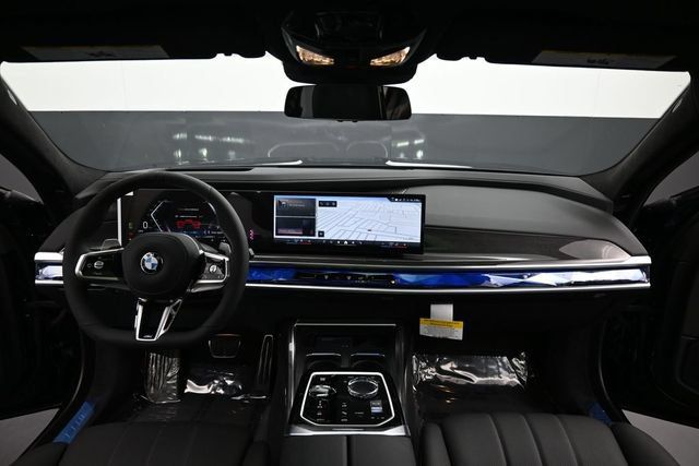 New 2026 BMW 760i xDrive w/ Executive Package AWD/4WD image 14