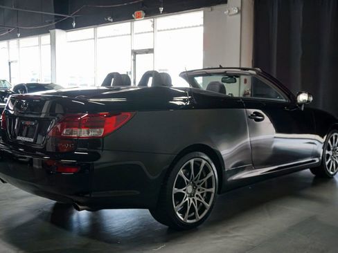 Used 2013 Lexus IS 350C w/ Luxury Pkg RWD image 19