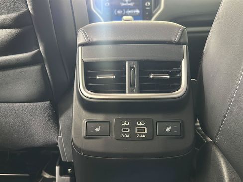 Certified 2024 Subaru Outback Limited AWD/4WD image 19