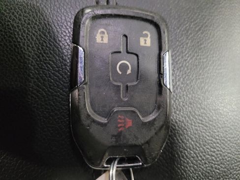 Used 2019 GMC Terrain SLE w/ Driver Convenience Package AWD/4WD image 32