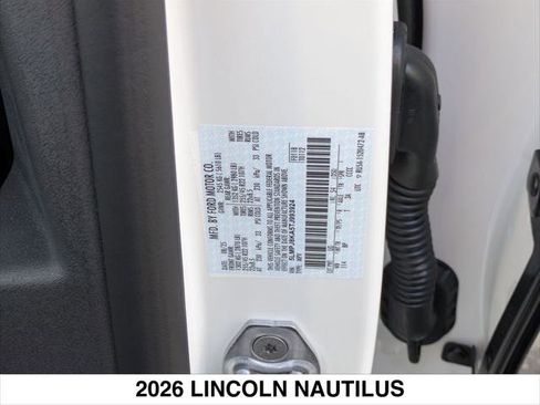 New 2026 Lincoln Nautilus Reserve w/ Jet Appearance Package image 15