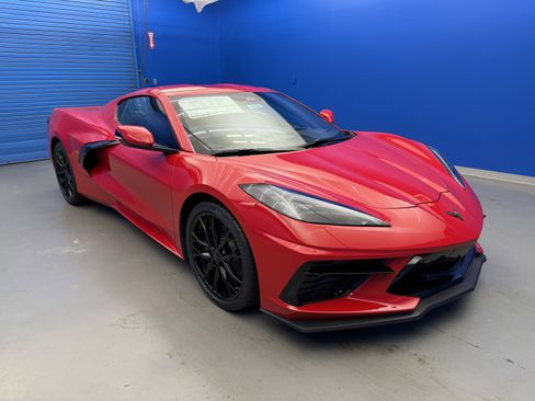 New 2026 Chevrolet Corvette Stingray Coupe w/ 1LT RWD image 2