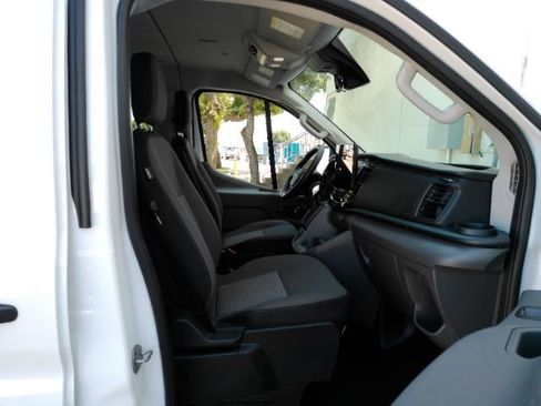 Used 2025 Ford Transit 350 XLT RWD image 23