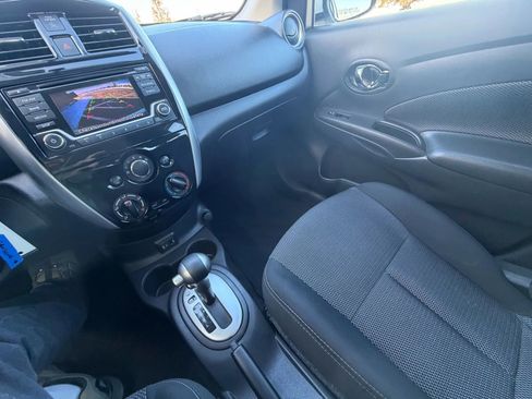 Used 2017 Nissan Versa SV w/ SV Special Edition Package image 17
