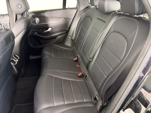 Used 2018 Mercedes-Benz GLC 300 4MATIC image 13