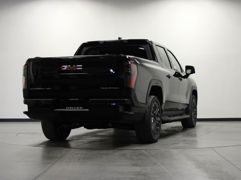 Used 2026 GMC Sierra EV Elevation w/ Premium Package AWD/4WD image 4