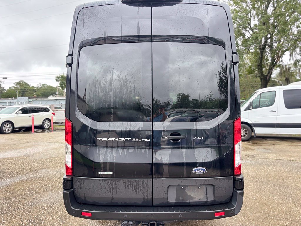 Used 2021 Ford Transit 350 XLT RWD image 4