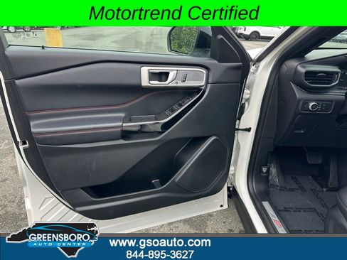 Used 2022 Ford Explorer ST-Line w/ Class IV Trailer Tow Package AWD/4WD image 16