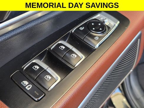 Used 2024 Kia Telluride EX w/ EX Captain's Chair Package FWD image 12