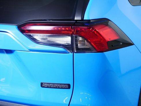 Used 2021 Toyota RAV4 Adventure AWD/4WD image 17