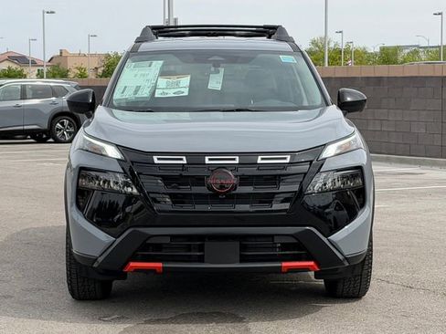 New 2026 Nissan Rogue SV AWD/4WD image 10