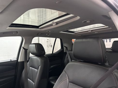 Used 2021 Chevrolet Traverse Premier w/ LPO, Floor Liner Package image 39