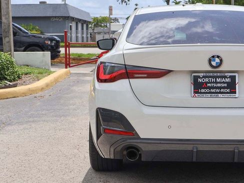 Used 2022 BMW 430i Gran Coupe w/ M Sport Package RWD image 16