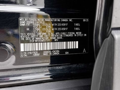 Used 2025 Toyota RAV4 LE AWD/4WD image 36