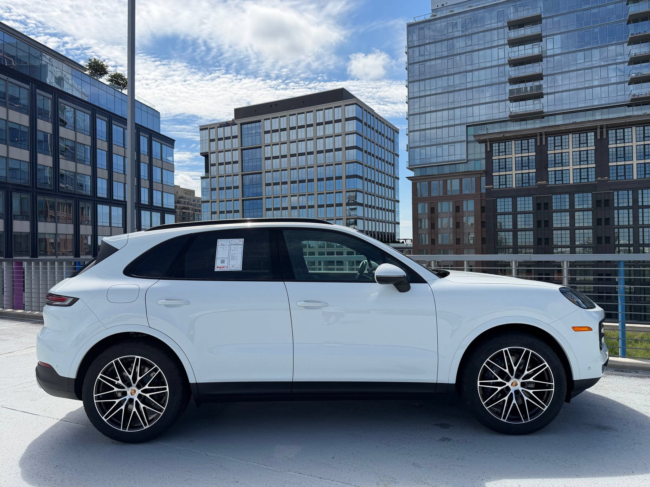 Used 2026 Porsche Cayenne AWD/4WD image 8