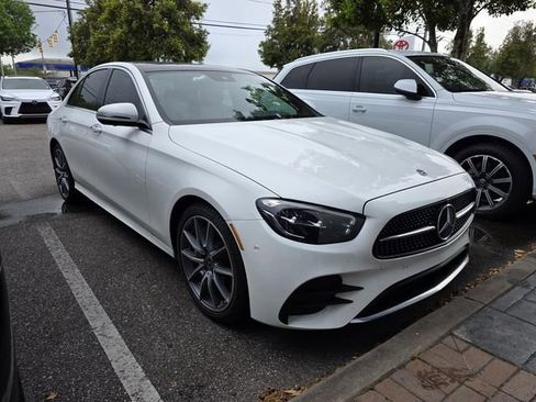 Used 2021 Mercedes-Benz E 350 4MATIC Sedan image 1